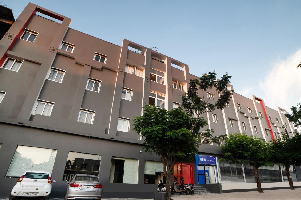 Hotel Townhouse Ss Aero Prime Shamshabad Exterior foto