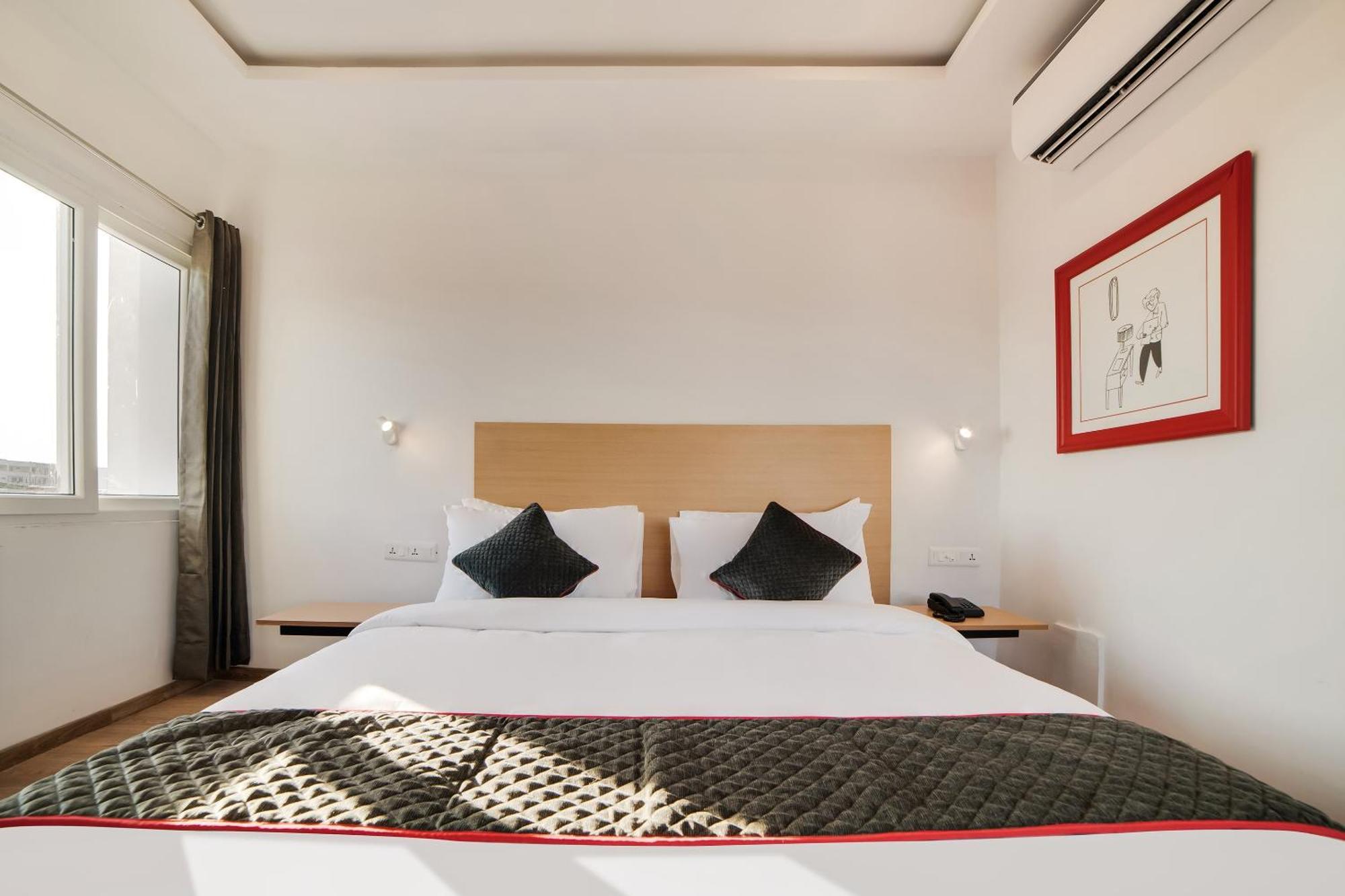 Hotel Townhouse Ss Aero Prime Shamshabad Exterior foto