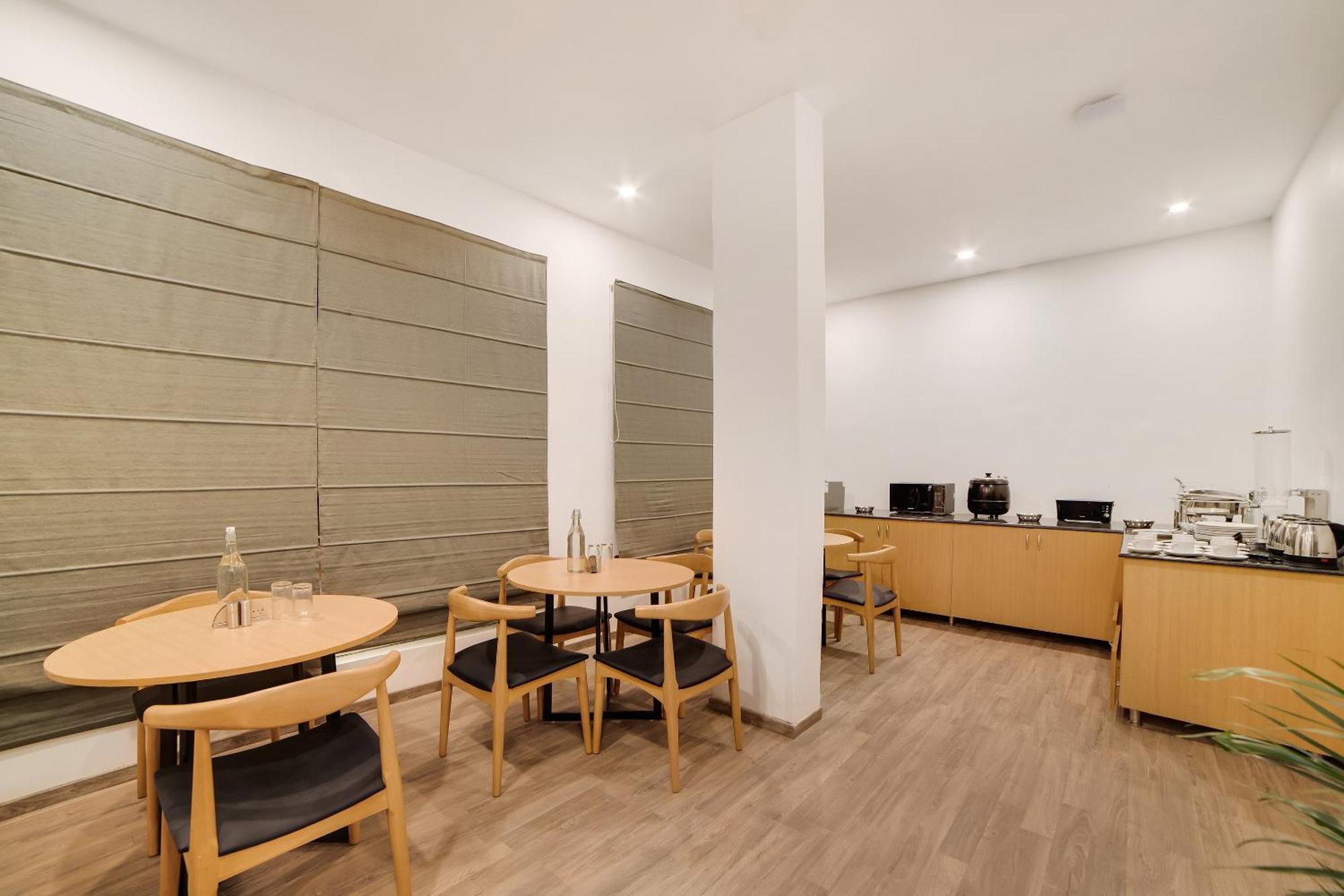 Hotel Townhouse Ss Aero Prime Shamshabad Exterior foto