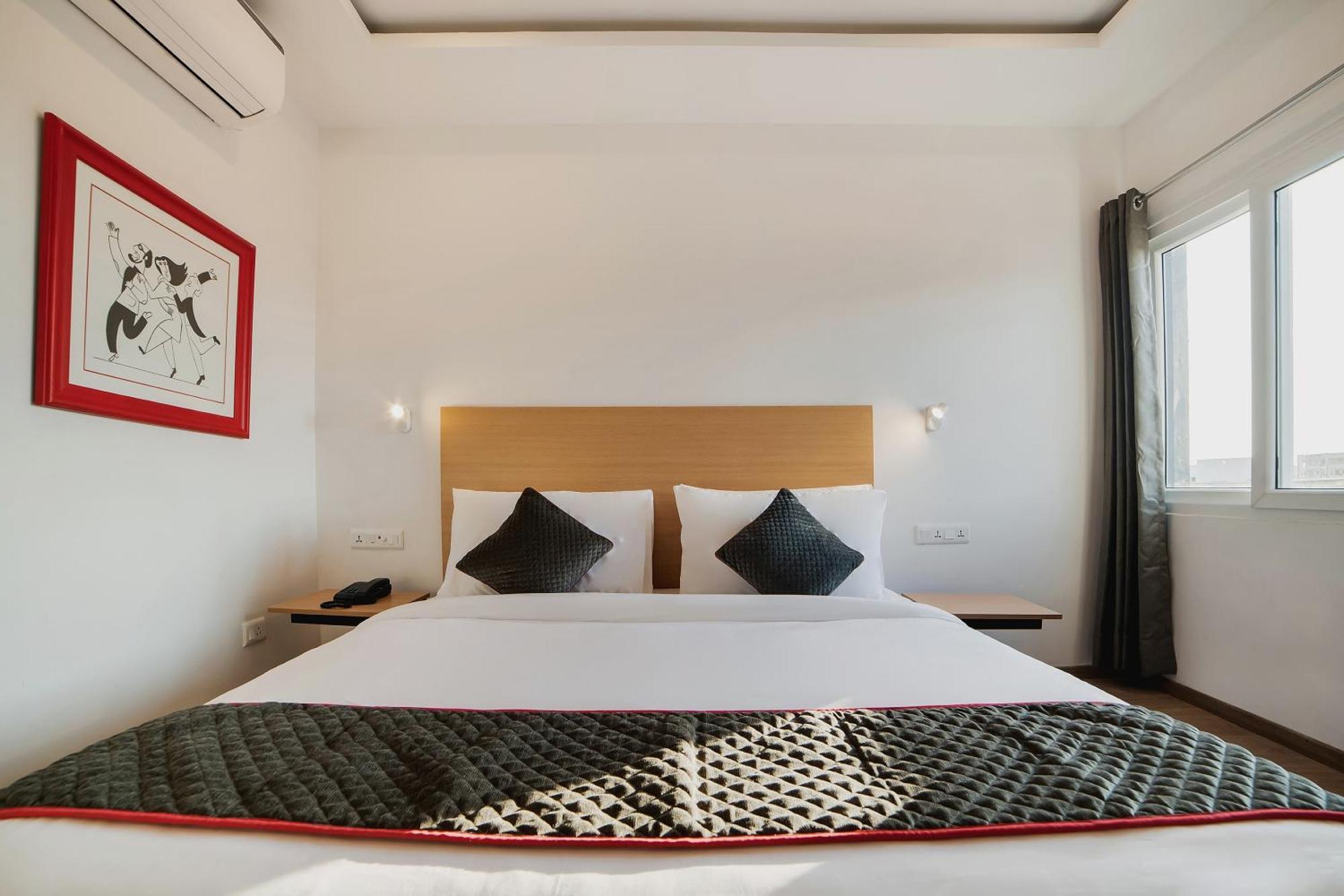 Hotel Townhouse Ss Aero Prime Shamshabad Exterior foto