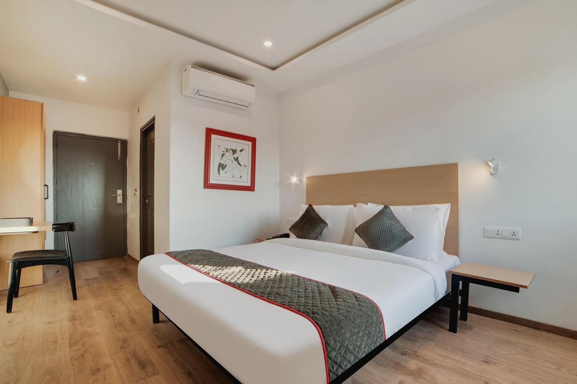 Hotel Townhouse Ss Aero Prime Shamshabad Exterior foto